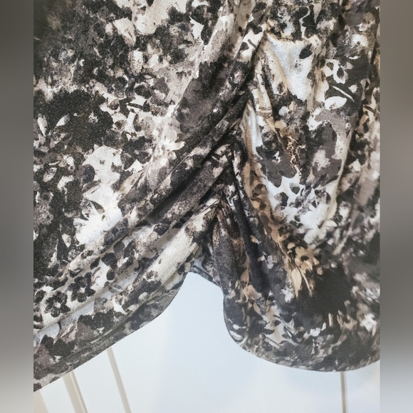 Lane Bryant (Lot Of 2) Sleeveless Tunic Tops Draped Neck Size 26/28 Black Pink - Picture 5 of 16